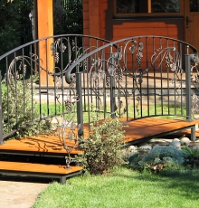 Кованый мостик №5 Лоза