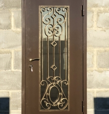 Дверь со стеклопакетом №1