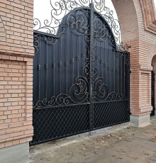 Ворота Монастырские