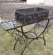 Мангал с площадками