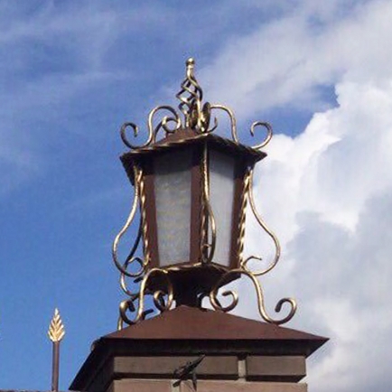 Колпак на столб с фонарем "Солдат"